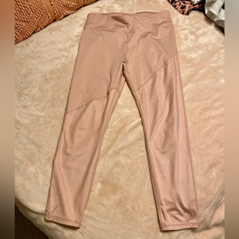 Fabletics Mid-Rise UltraCool Shine 7/8
